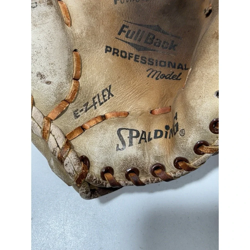 Spalding professional baseball